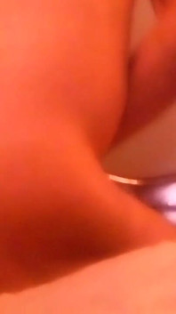 La sissy travestita viene scopata nel mio dolce culo