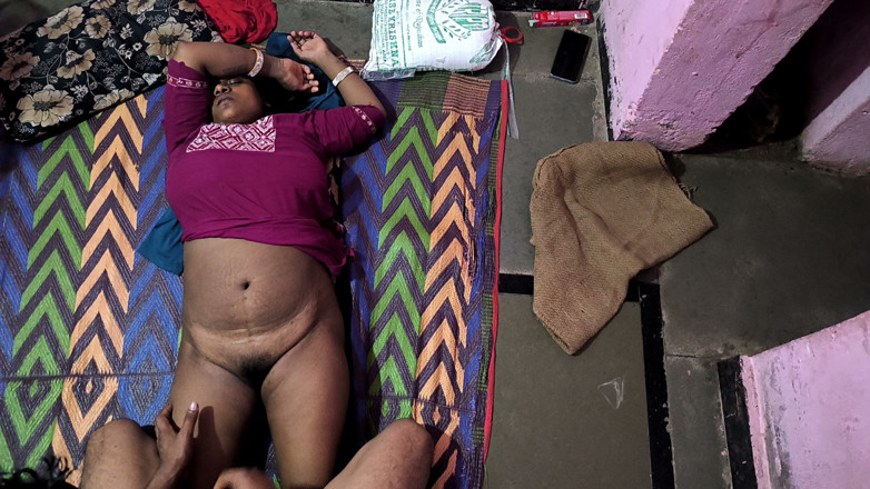 Kajalbhabhi87: Satu ciuman dan saya melakukan hubungan seks dengannya - Rouzluxury