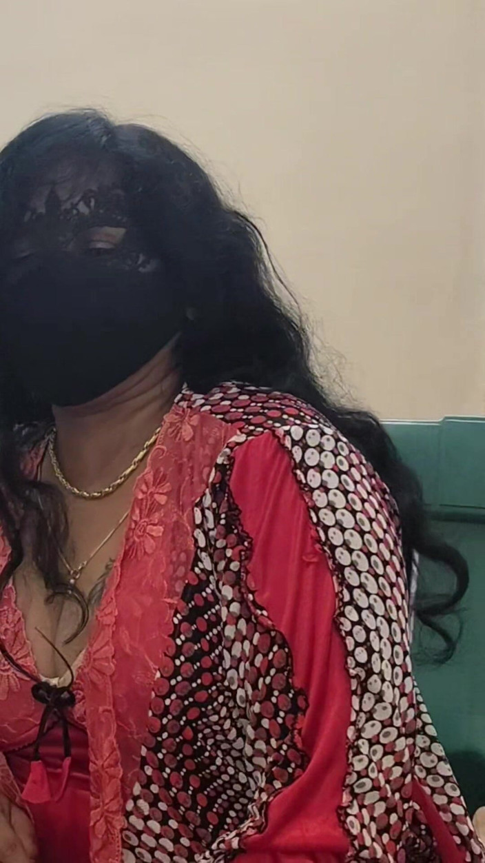 Thesana: Cuñada follada