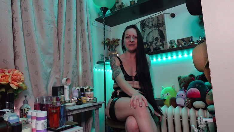 Raven Willow: Bạn không có gì ngoài một kẻ thua cuộc kinh...