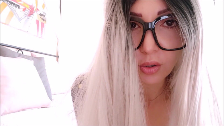 savannahamatoriale: Madrastra enseña sexo
