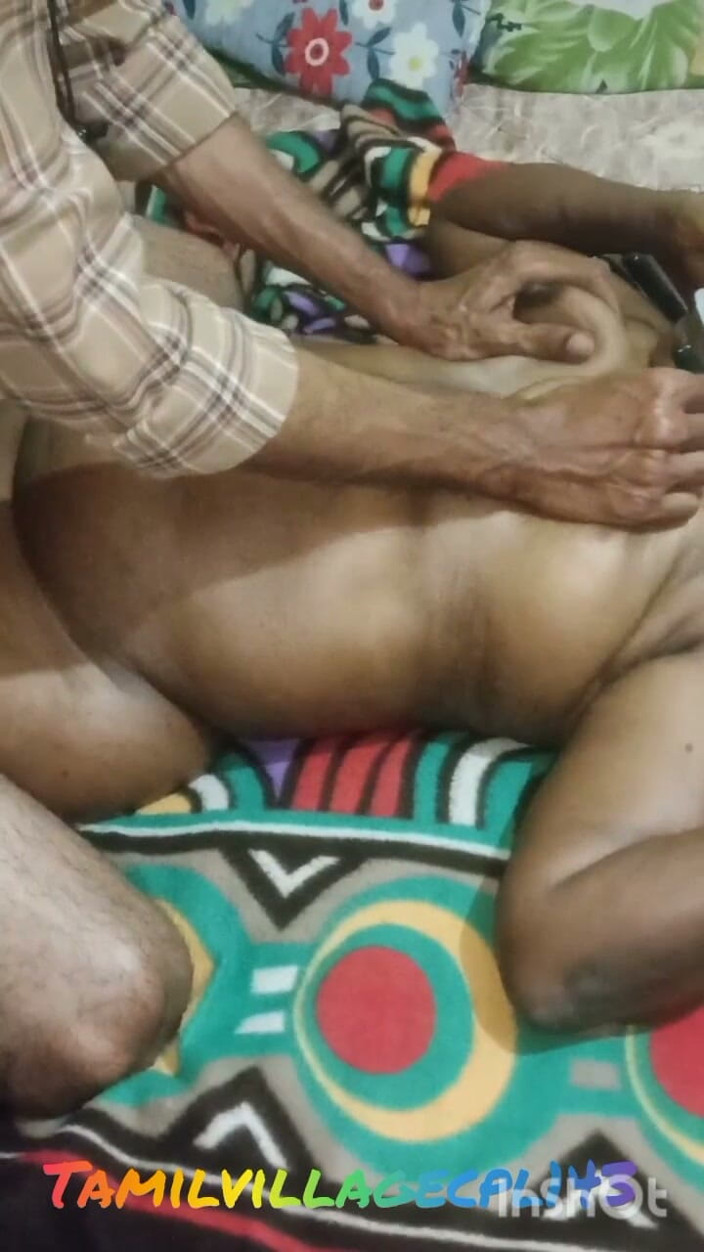 Video creta: Tamilská tetička s masérem