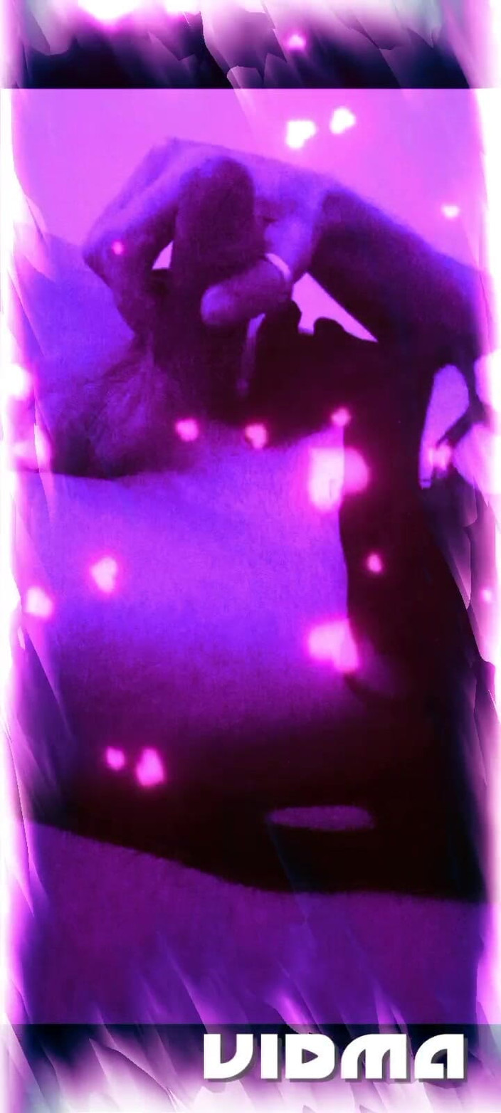 Laratransexualbarcel: Masturbace se spoustou mléka