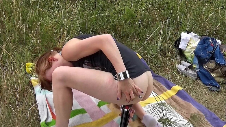 Sex and BDSM Slave Jenni: 请给我种主人