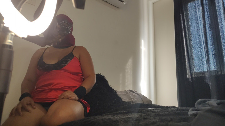 PABLO N3GROBAR: 목구멍 퀸 마스크 오작동