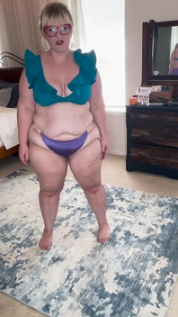 BBW połyka cię dziurę po berating cię za to, że jest taki głupi
