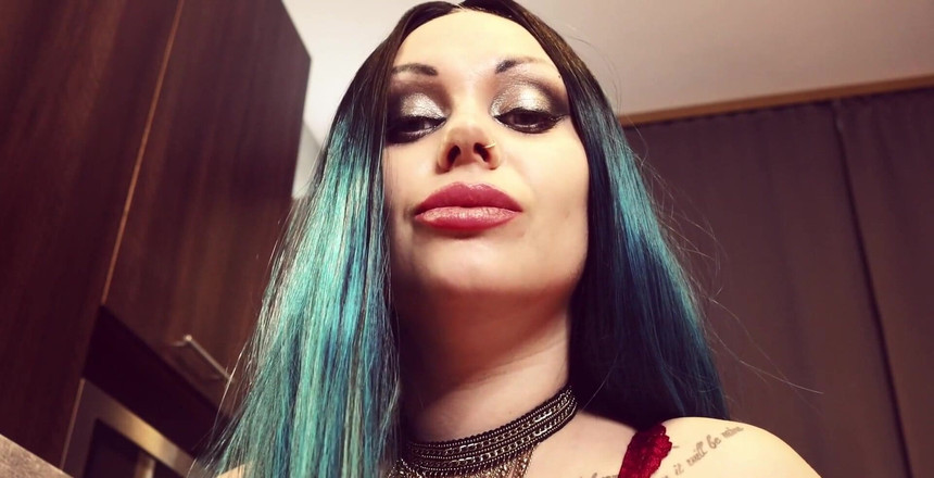 Goddess Misha Goldy: Wiem, że Youve naprawdę ciężko pracował, aby zarobić więcej gotówki, ale...