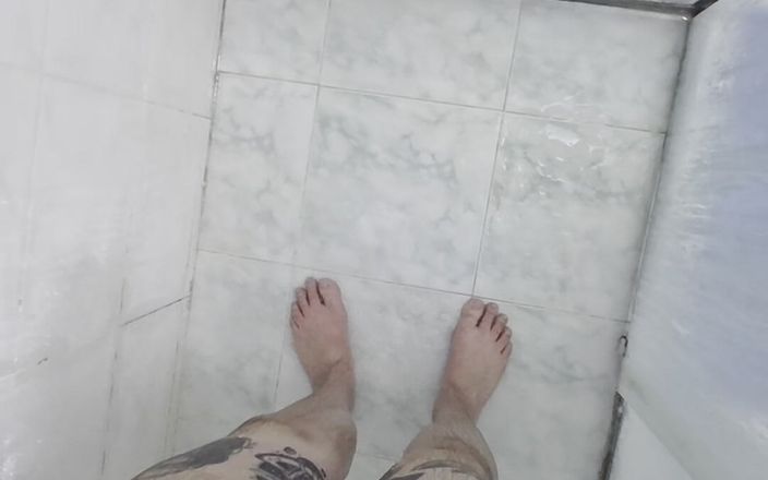 Lkdick8: Kamar mandi yang sangat panas