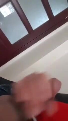 Horny Inn: Ayah Turki melancap