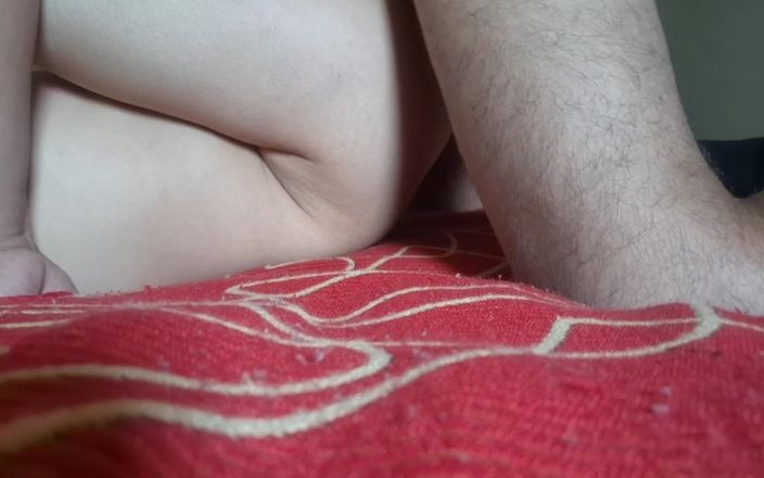Our threesome adventures: 대물 자지에 따먹히는 복종하는 창녀