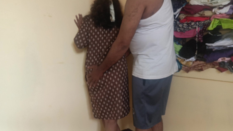 Wonder: Betrügende hausfrau