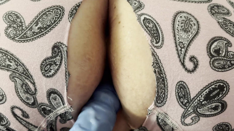 MissFFW: Dildo con cazzo stunt scopa la mia figa a pecorina