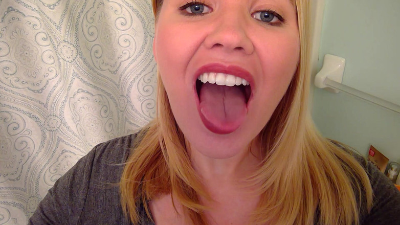 Annabelle Rogers: Please Cum All Over My Pretty Face