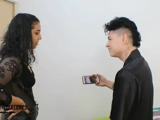 Wilde zijn pik, dus ging ik erop zitten zonder excuus - porno in het Spaans