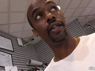 Skylar Madison sucks everyone who has black cock