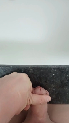 Gokmen Yaman: Murray yaman masturbasi sendirian di kamar mandi sambil menonton film...