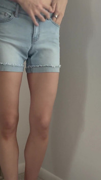 Sfw Wardrobe: 31 Shorts