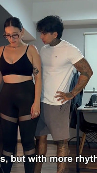 A MILF Hires a Personal Trainer, and the Session Gets Out of Hand.