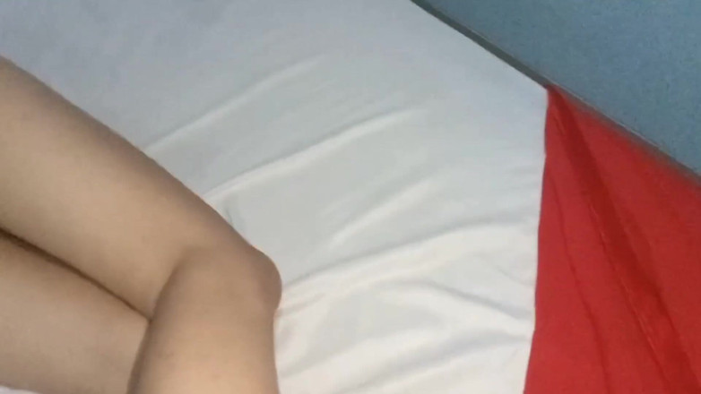 Noah: Oh Tuhanku, memek istriku sangat indah.
