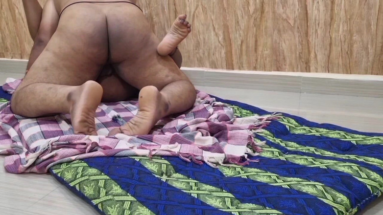 Kanna studio: Desi Bhabhi šuká s cizincem