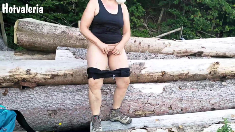 Hotvaleria: Piss gillar att pissa utomhus