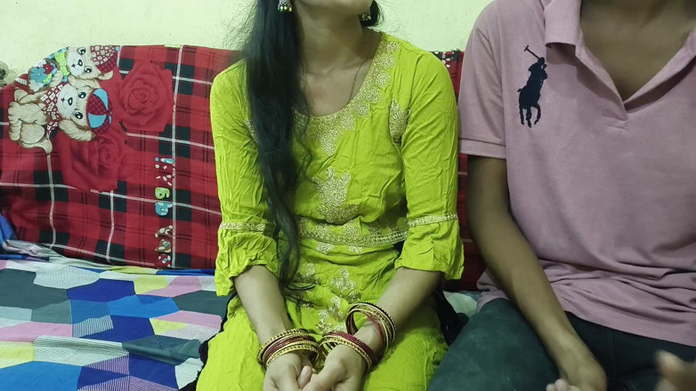 Your kavita bhabhi: Indyjski Bhabhi do pokoju 18-letniego pasierba uprawia seks