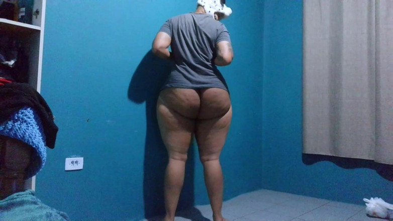 Sissy sapeca studio: Big Ass Tranny