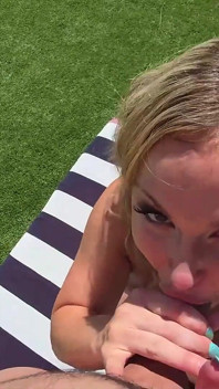 Párty organizátorka Katalina Kyle pov creampie šukání