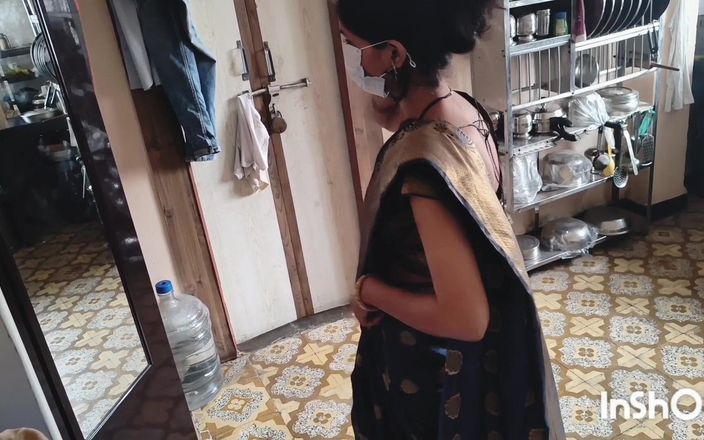 Desishycouple: Io da sola a casa e mi masturbo parte 2