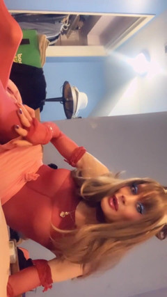 Hot and Sexy in Burgundy thumbnail