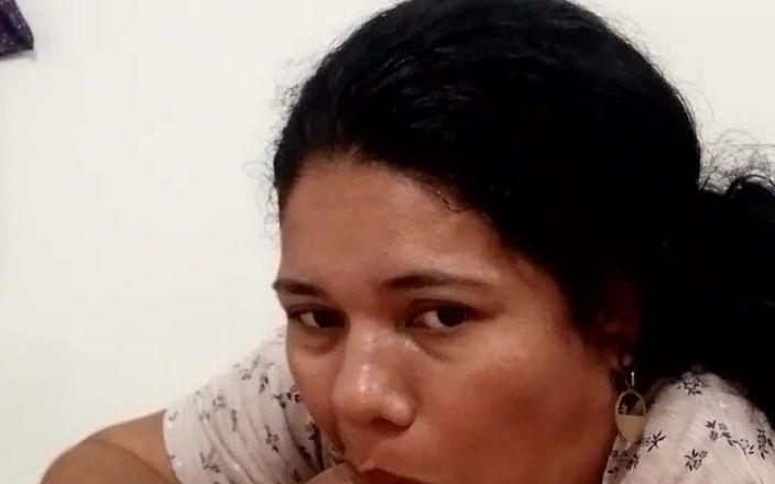 Valkyrieandluigy: पत्नी चूसने वाली गले में गहरे लेना दब्बू सुंदर प्रेमिका