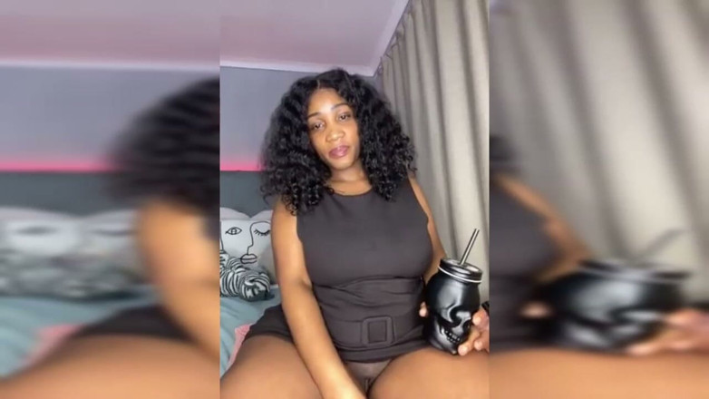 Legendary Booty Overdose: BBW Striptease &amp; Ass Worship