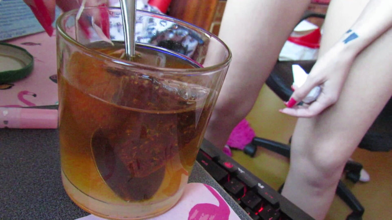 Cuteblonde666: Hoe je hete plasthee maakt
