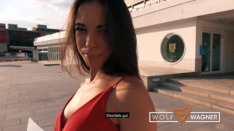 Wolf Wagner.love: นิมฟ์สาวร้อน แอนาสตาเซีย ทำให้ควยแตกคารู! วูล์ฟ วากเนอร์