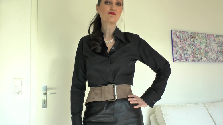 Lady Victoria Valente: Szerokie ciasne pasy część 78 Lady Victoria Valente