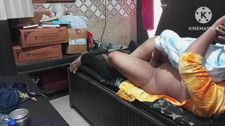 Stepmom baby: 48 Anni Wali 2 Bachon Ki Maa Ki