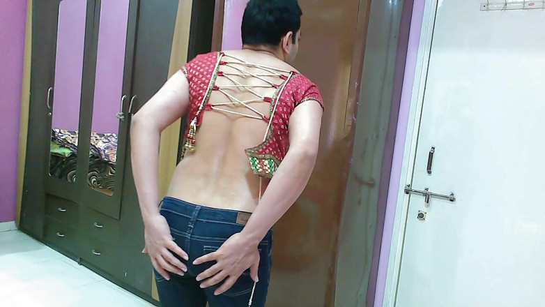 Cute & Nude Crossdresser: Sexy maricas crossdresser femboy Sweet Lollipop em um top e...
