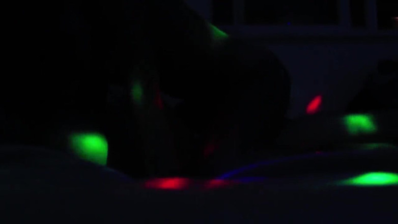 YeahHanna: Coppia romantica quasi rompe il letto e la telecamera nella...