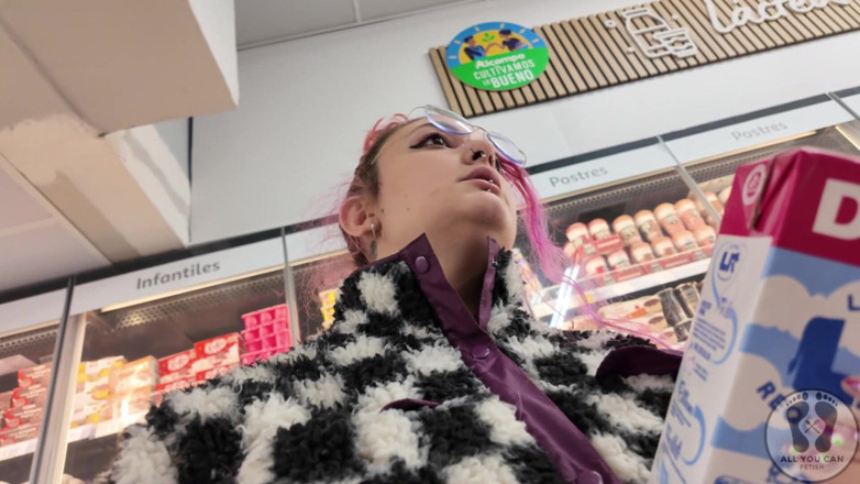 All You Can Fetish: Plump Chick Burps at the Supermarket Embarrassing Public Display