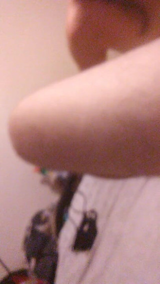 Leonard E. Lee Jr: Homemade amateur blowjob