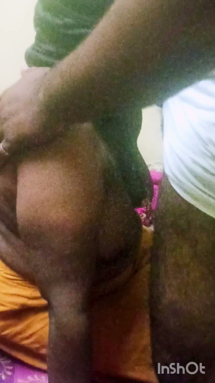 Video creta: A Married Couple From a Tamil Village