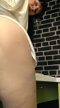 俄罗斯家庭主妇为情人自慰