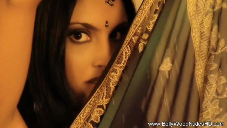 Bollywood Nudes: Exotic lover will do your bidding tonight