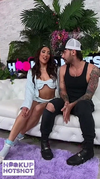 Chloe Amour tuyệt đẹp gặp gỡ nade khó chịu để làm tình thô bạo!