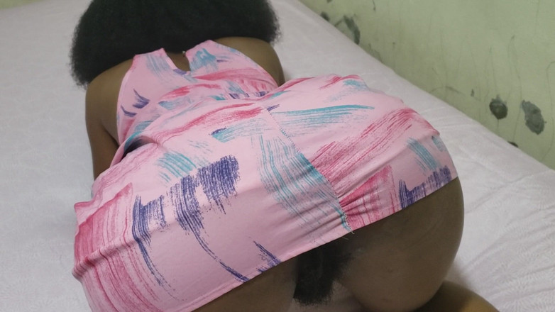 Lovemina: Hübscher dicker hintern, dicker arsch sieht perfekt aus