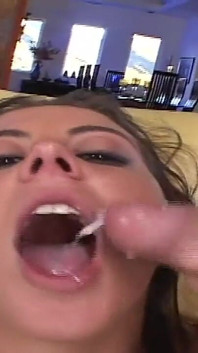 Mature Girl Really Goes for It