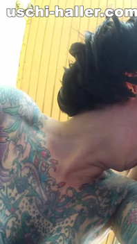MILF Cleo with Full Body Tattoo Gives a Blowjob