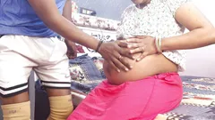 Pinki, jeune bhabhi prégnente, taille une pipe juteuse et éjacule dans la bouche avec son devar.
