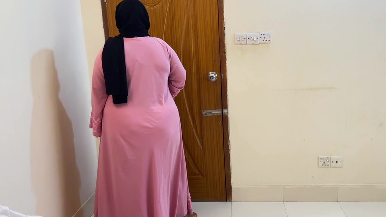 Aria Mia: Drsné šukání hidžábské muslimské ženy! - Divoká mrdka