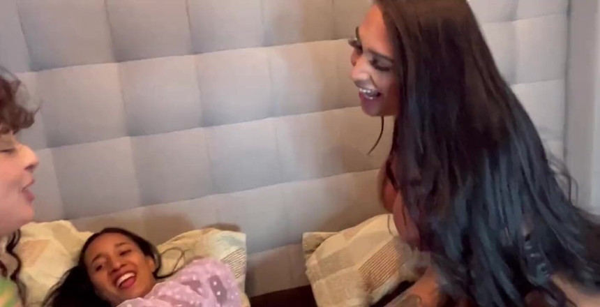 Leyne Rodriguez: I had a threesome with my bi friend and